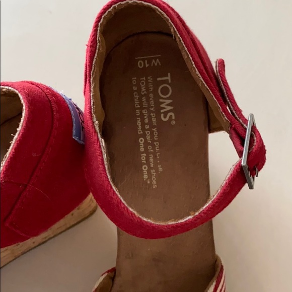 Toms wedges size 10 - Picture 2 of 6